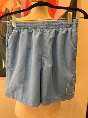 NWOT Nike 4-inch Volley Swim Trunks